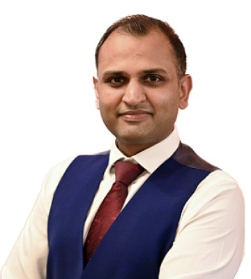 Dr. Jay Jindal